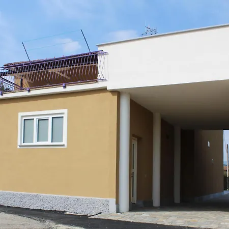 Affittacamere Le Fornaci Vallera Caraglio